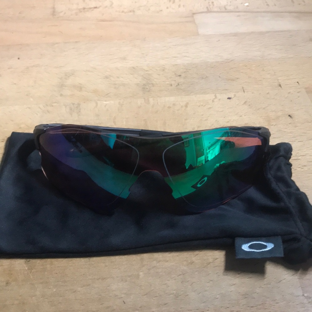 Oakley Prism